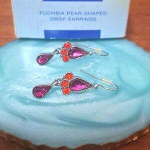 Avon Fuchsia and Orange Vintage Dangle Earrings Silvertone